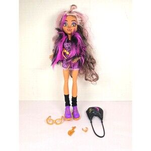 Monster High G3 Clawdeen Wolf Doll Mattel 2021 Articulated Fashion